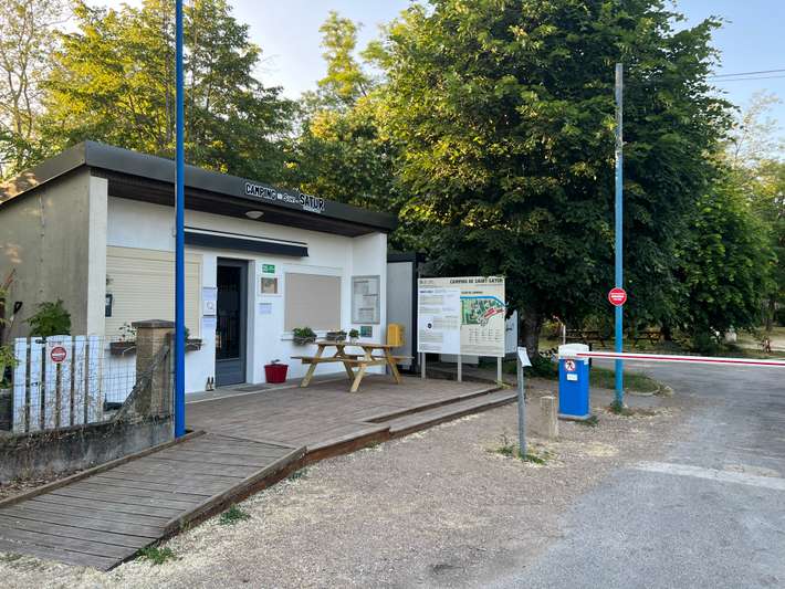 Flower Camping Les Portes de Sancerre