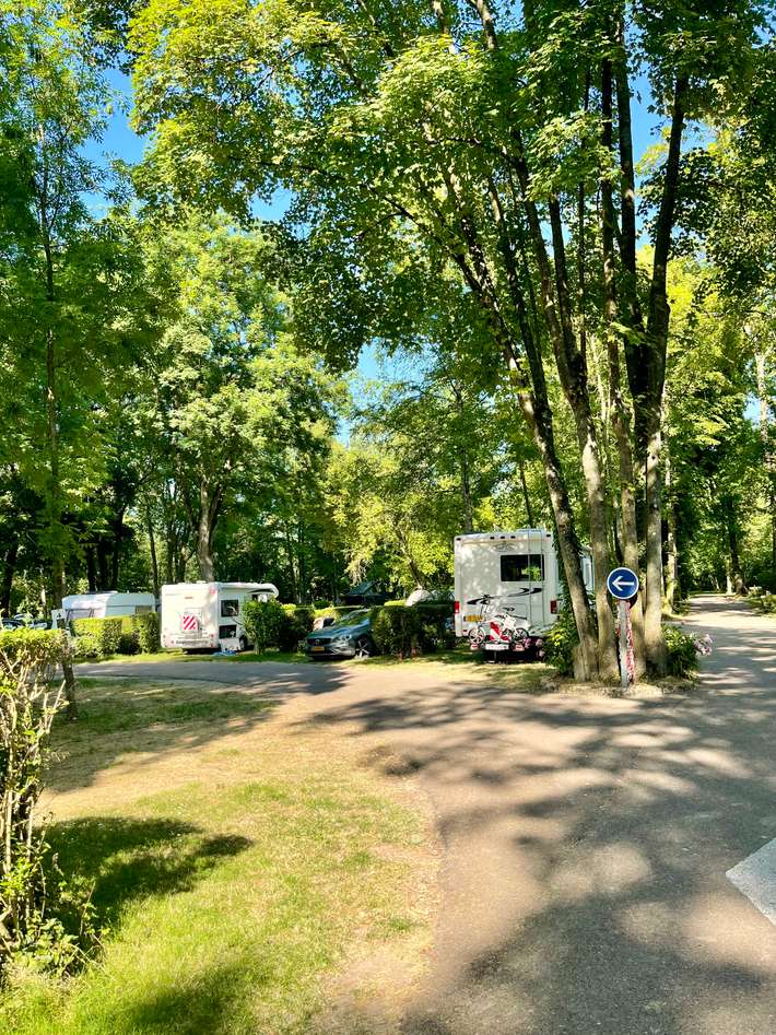 Camping de L'ile Cherlieu