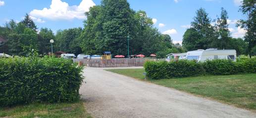 Einem Ort wurde ein Foto hinzugefügt