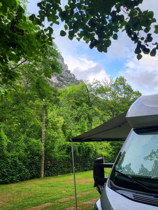 Een foto toegevoegd aan een locatie
