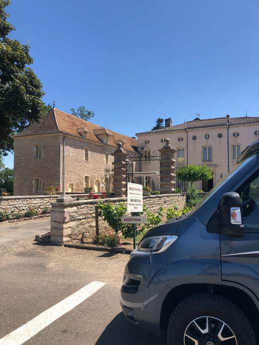 Einem Ort wurde ein Foto hinzugefügt