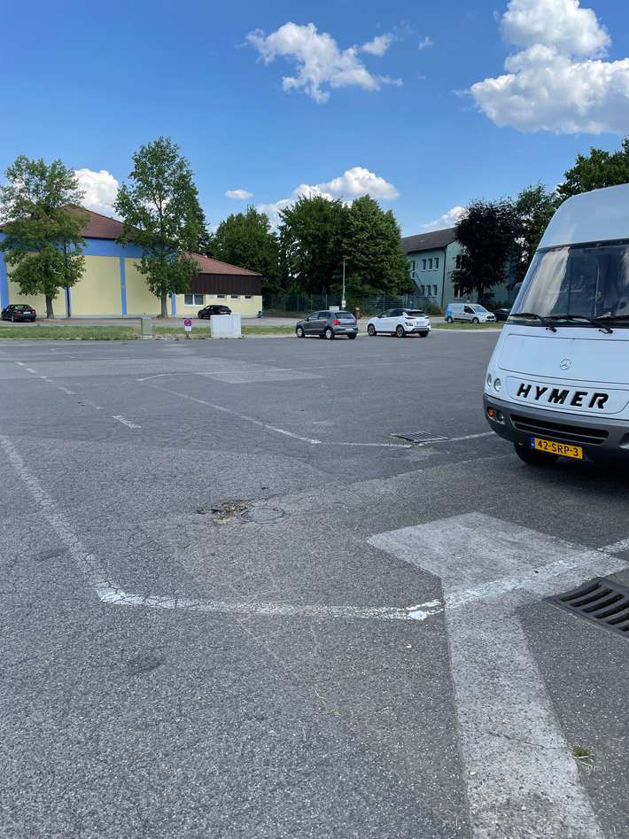 Stellplatz am Haus der Deutschen Weinstrasse