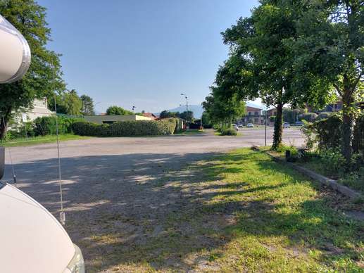 Added a photo to a location