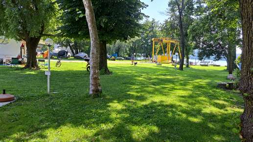 Added a photo to a location
