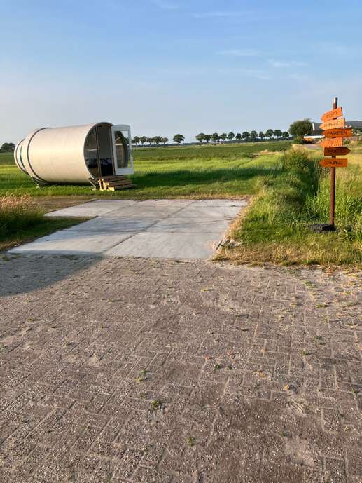 Einem Ort wurde ein Foto hinzugefügt