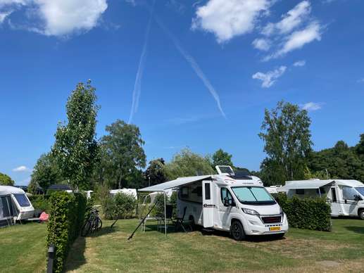Een foto toegevoegd aan een locatie