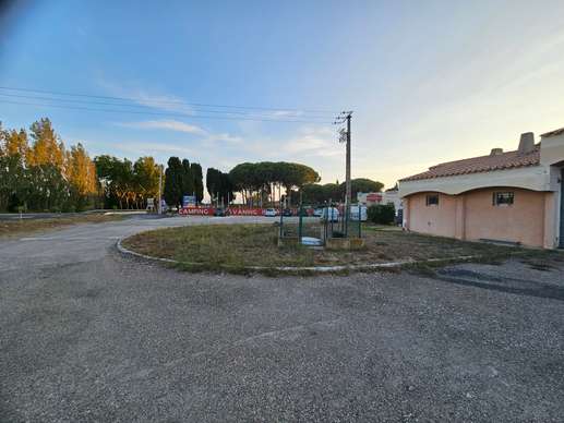 Added a photo to a location