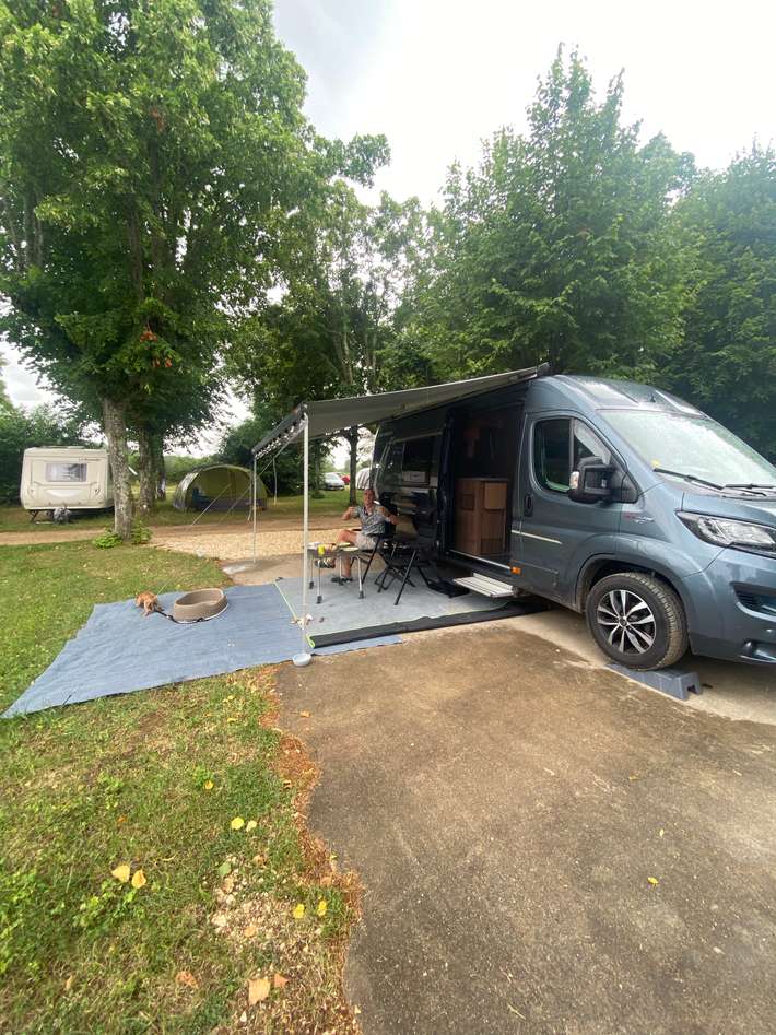 Camping Merry-sur-Yonne