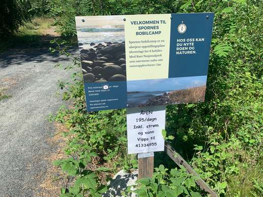 Added a photo to a location