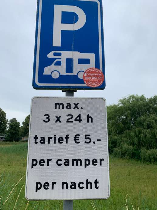 Einem Ort wurde ein Foto hinzugefügt