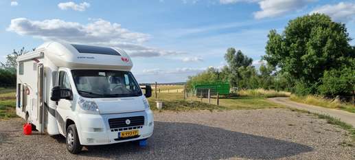 Een foto toegevoegd aan een locatie