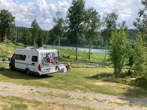 Een foto toegevoegd aan een locatie