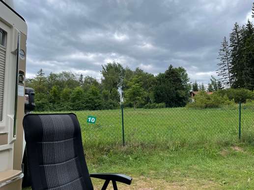 Einem Ort wurde ein Foto hinzugefügt