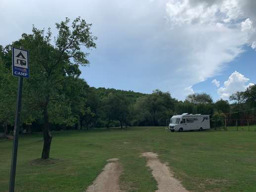 Added a photo to a location