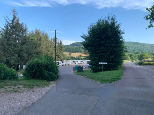 Einem Ort wurde ein Foto hinzugefügt