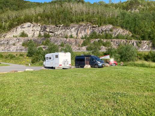 Added a photo to a location