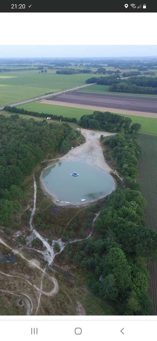 Een foto toegevoegd aan een locatie