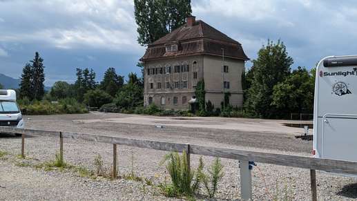 Added a photo to a location