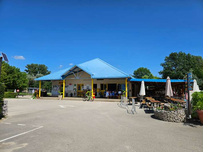 Camping les Bords de Loue