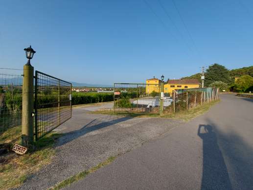 Added a photo to a location