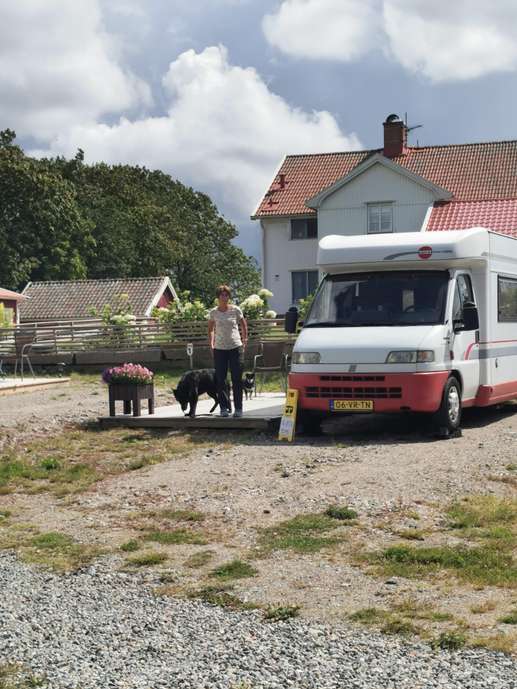 Einem Ort wurde ein Foto hinzugefügt