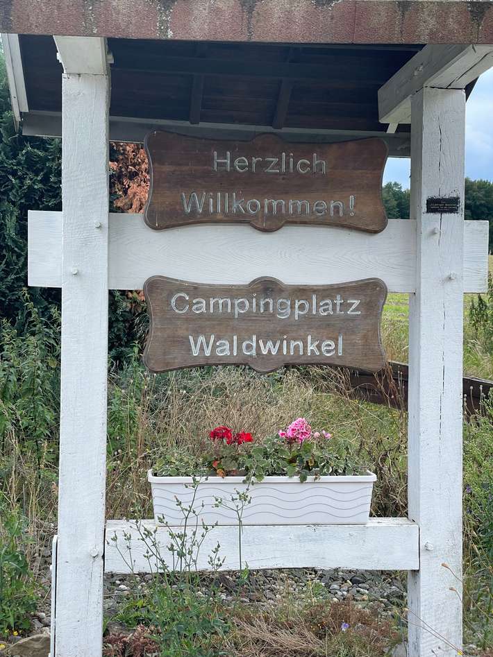 Reisemobilstellplatz Waldwinkel