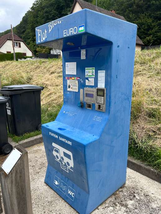 Einem Ort wurde ein Foto hinzugefügt