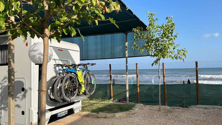 Blue Camping