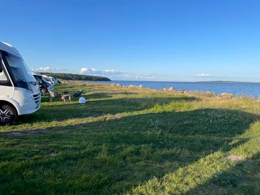 Added a photo to a location