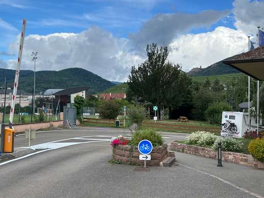Added a photo to a location