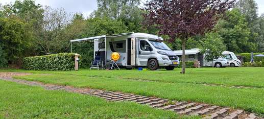 Een foto toegevoegd aan een locatie