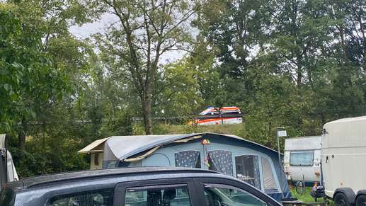 Einem Ort wurde ein Foto hinzugefügt