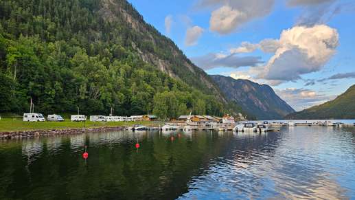 Added a photo to a location
