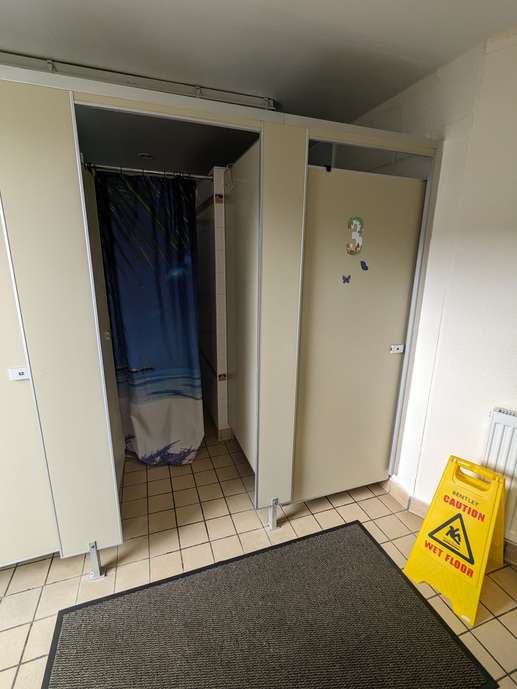 Einem Ort wurde ein Foto hinzugefügt