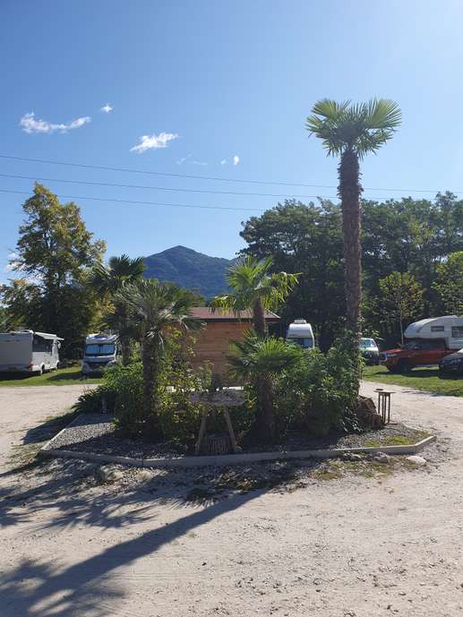 Added a photo to a location