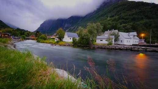 Added a photo to a location