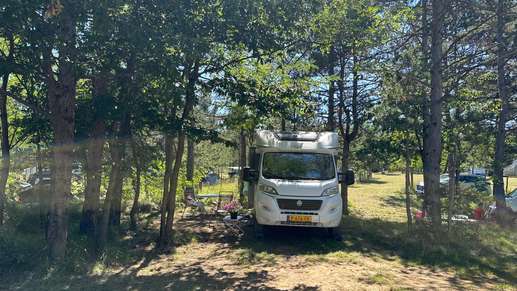 Een foto toegevoegd aan een locatie