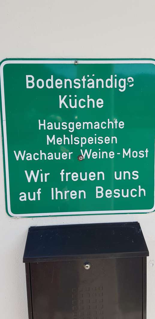 Einem Ort wurde ein Foto hinzugefügt