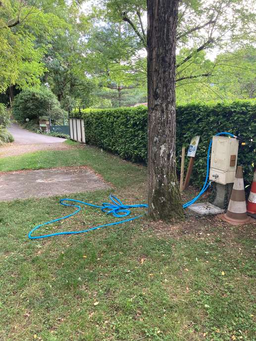 Einem Ort wurde ein Foto hinzugefügt