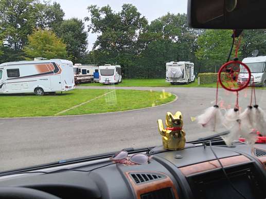 Einem Ort wurde ein Foto hinzugefügt