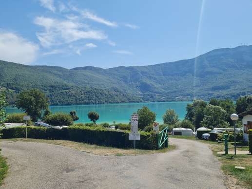 Een foto toegevoegd aan een locatie