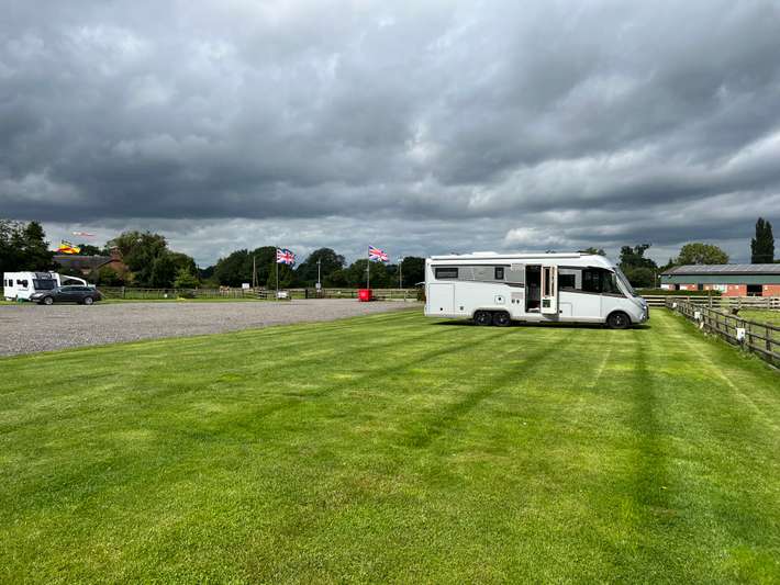 Red Lion Campsite
