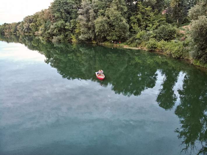 Le Relais du Doubs am Fluss