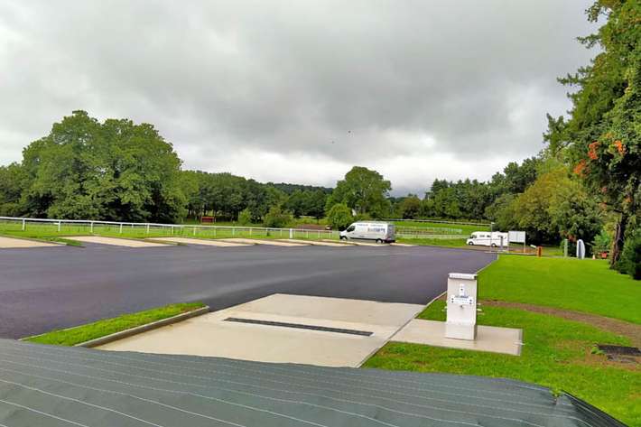 Aire de camping-cars Hippodrome de Rânes