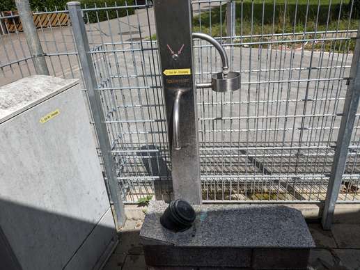 Einem Ort wurde ein Foto hinzugefügt
