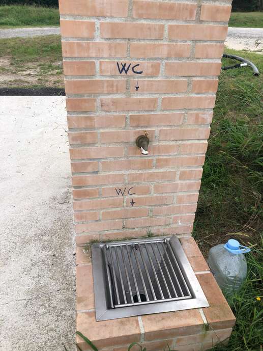 Einem Ort wurde ein Foto hinzugefügt