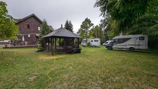 Een foto toegevoegd aan een locatie