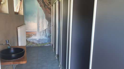 Added a photo to a location