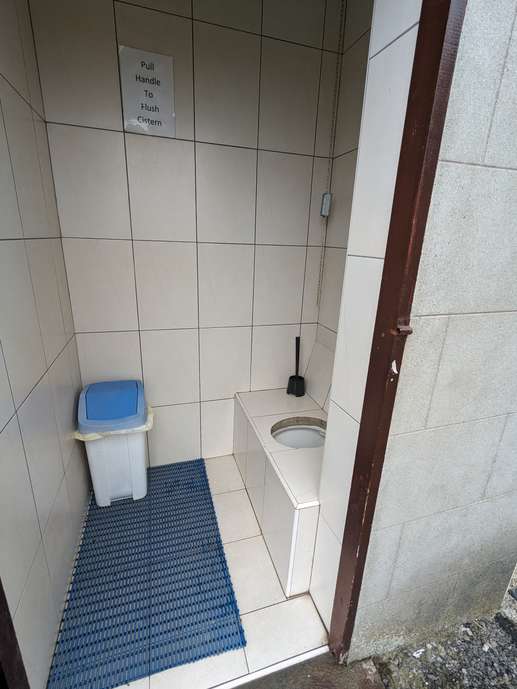 Einem Ort wurde ein Foto hinzugefügt