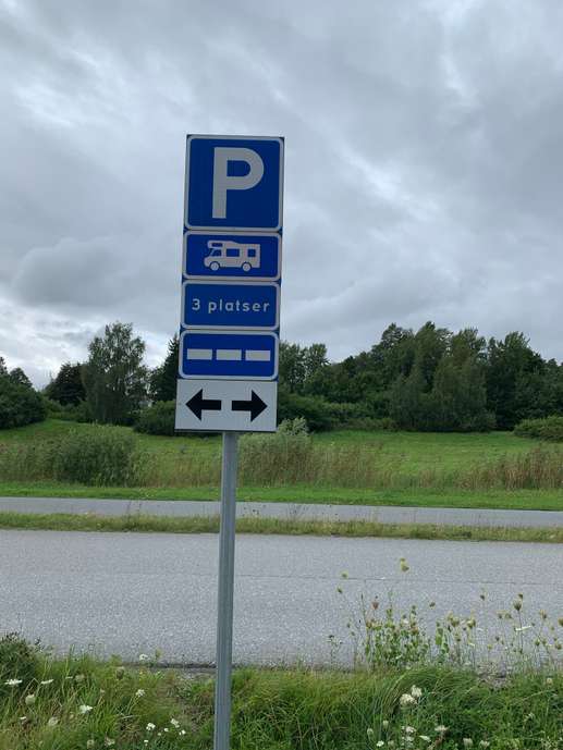 Einem Ort wurde ein Foto hinzugefügt